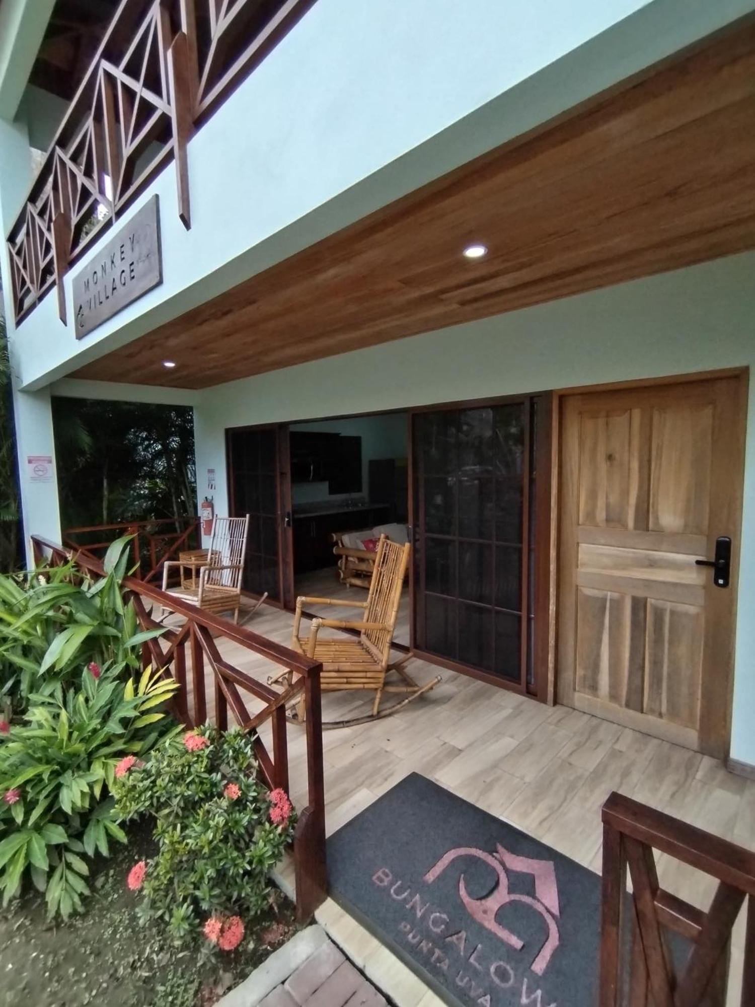 Bungalows Beachfront Hotel بونتا أوفا المظهر الخارجي الصورة